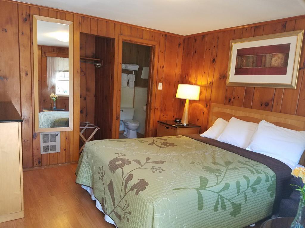 Seven Dwarfs Cabins - White Cabin Lake George Ngoại thất bức ảnh